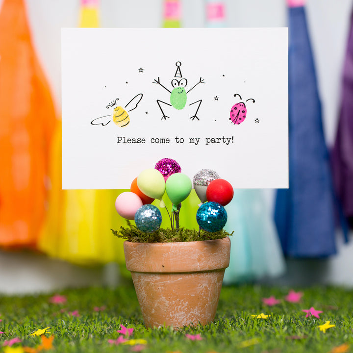 Minibeasts Invitation Card Making Kit