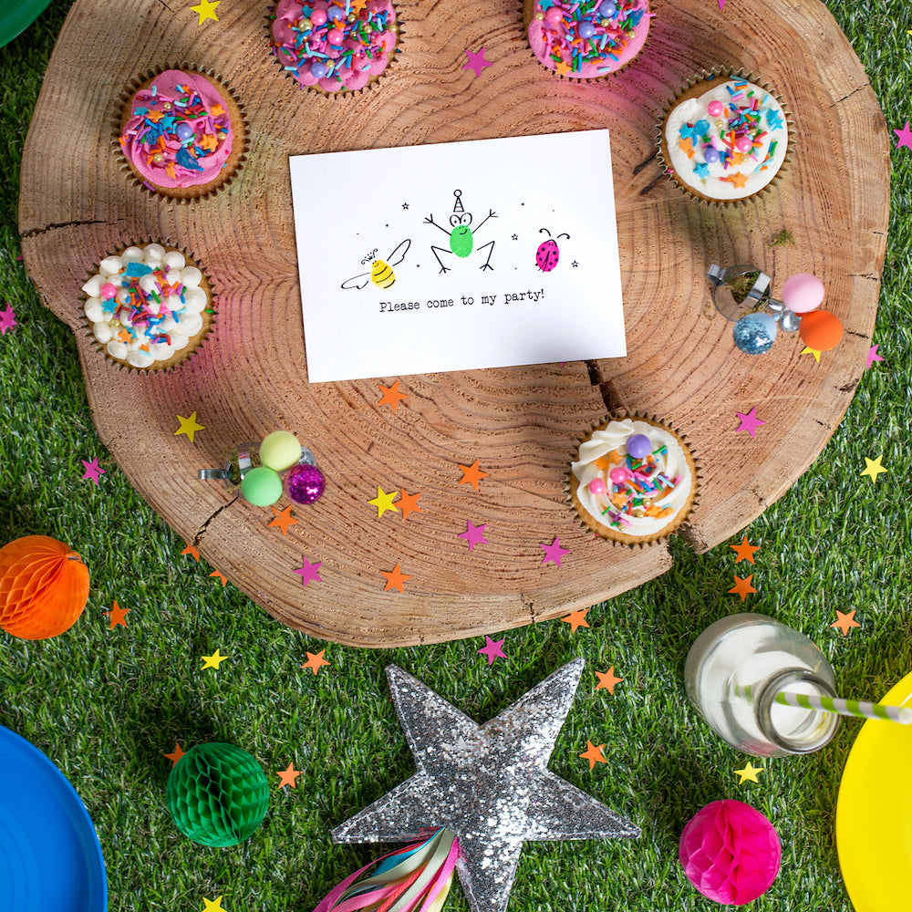 Minibeasts Invitation Card Making Kit